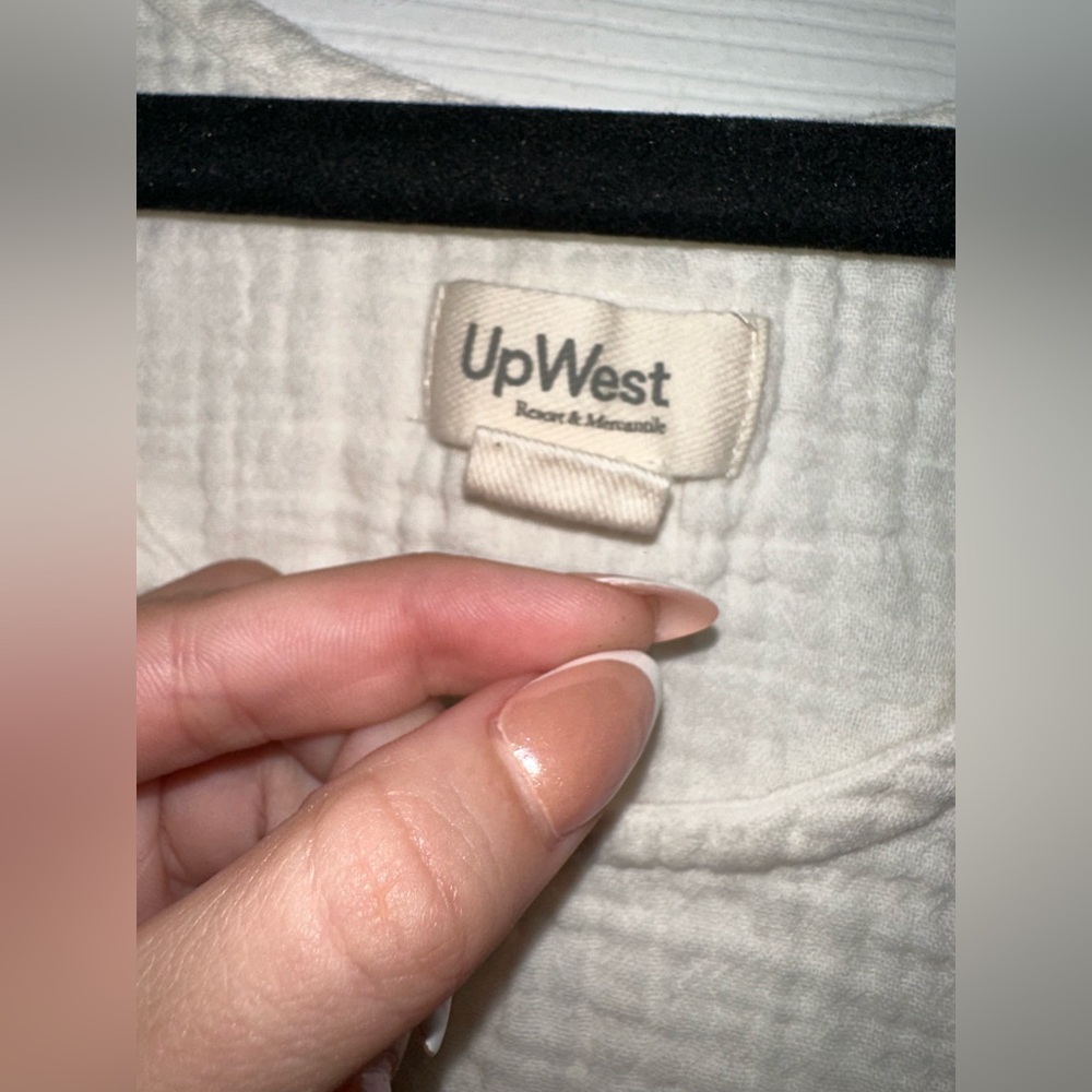 UpWest Cream Boxy Tank Top (XS) - Picture 11 of 16